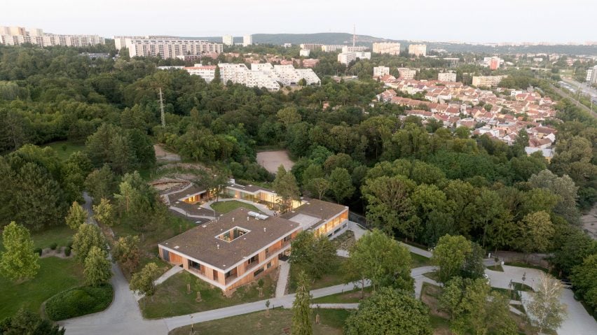 Aerial view of House for Julia by Čtyřstěn Architekti