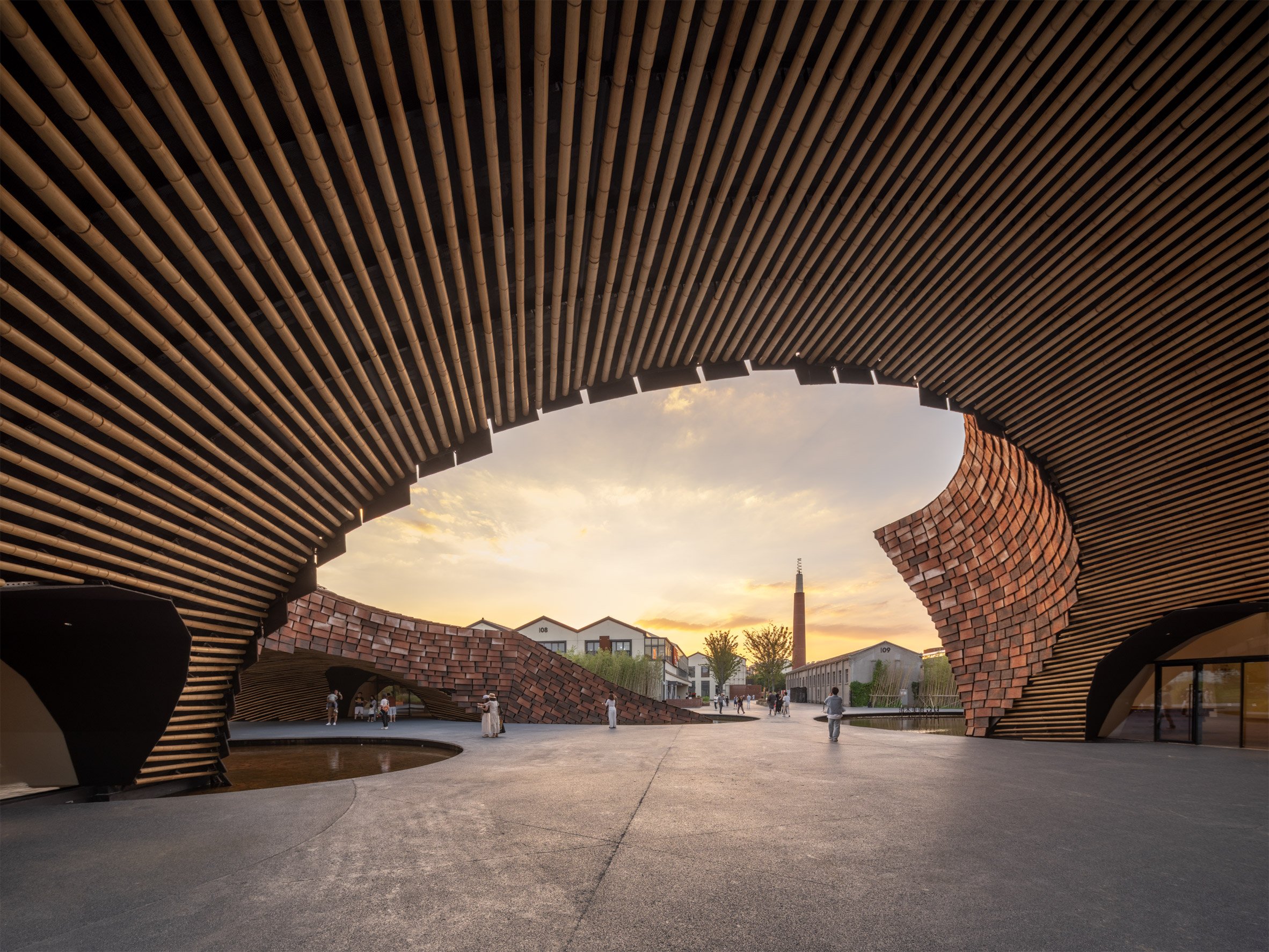 Sheltered corridor at museum by Kengo Kuma and Associates