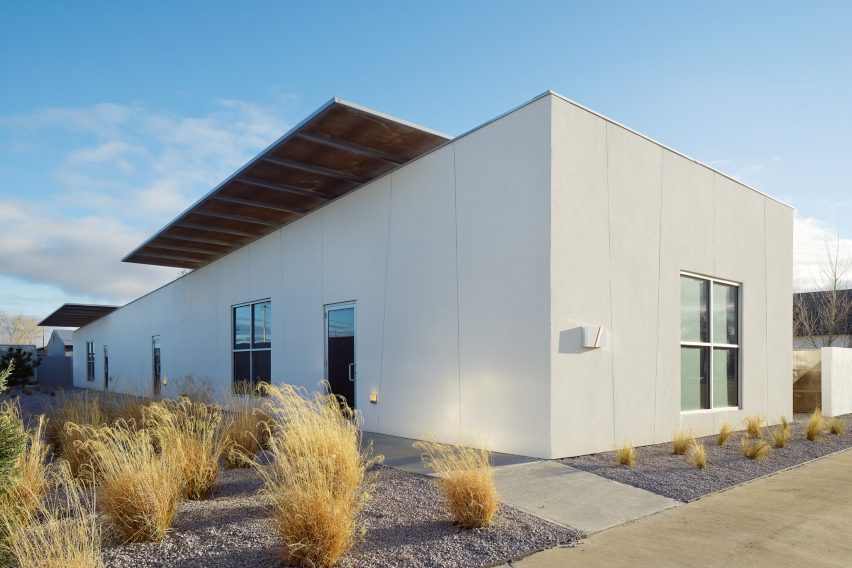 Inde/Jacobs Gallery art gallery and private residence, Marfa, USA, 2015