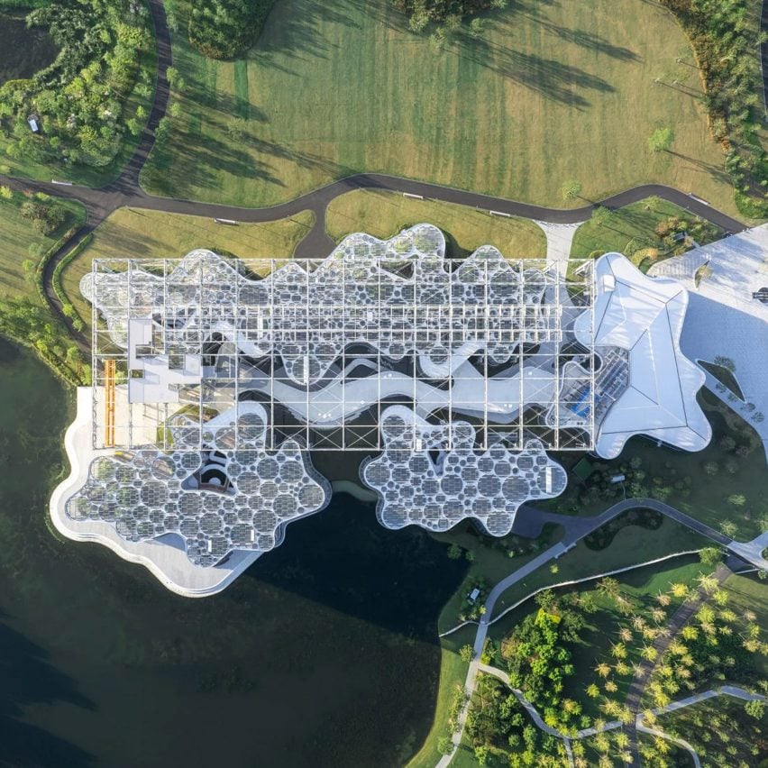 Expo Cultural Park Greenhouse by Delugan Meissl Associated Architects