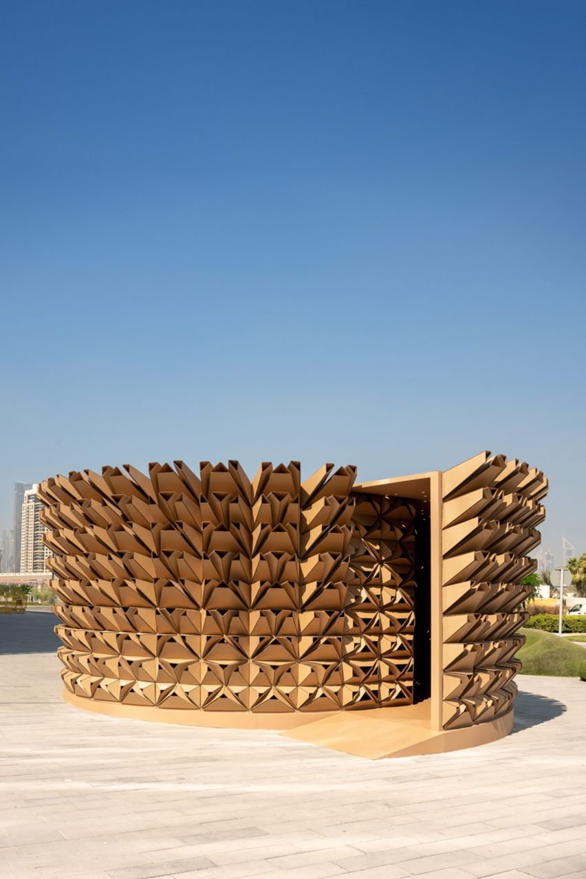 Enfold pavilion by Deond at Dubai Design Week