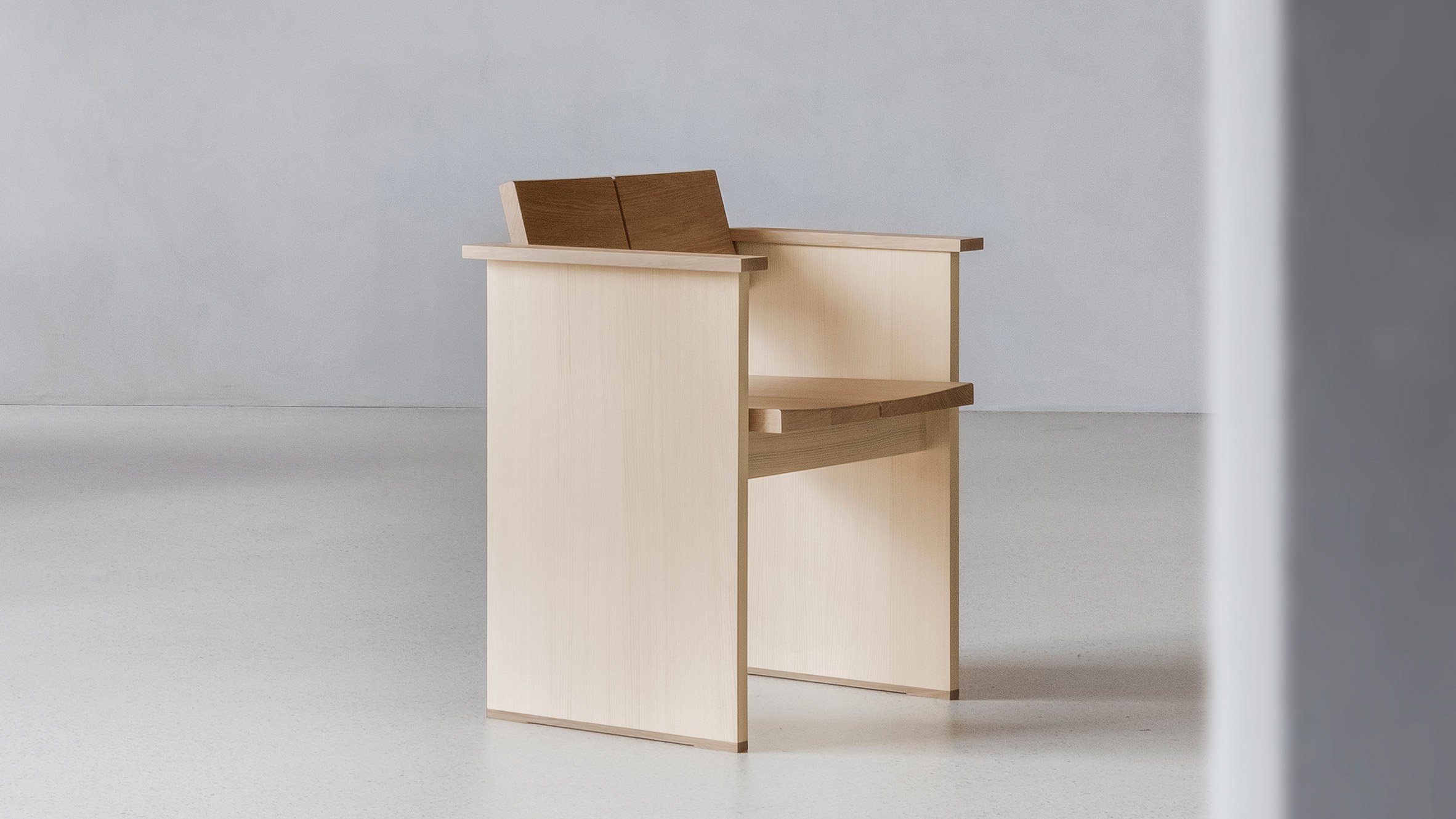 https://static.dezeen.com/uploads/2024/11/formwork-furniture-gini-moynier_dezeen_2364_col_4.jpg