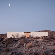 Ryan Leidner Architecture creates home and studio in High Desert