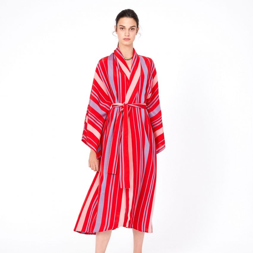 Striped red kimono by Kutnia