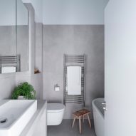 Weald House by Mailen Design and Peter Bradford Architects