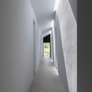 Weald House by Mailen Design and Peter Bradford Architects