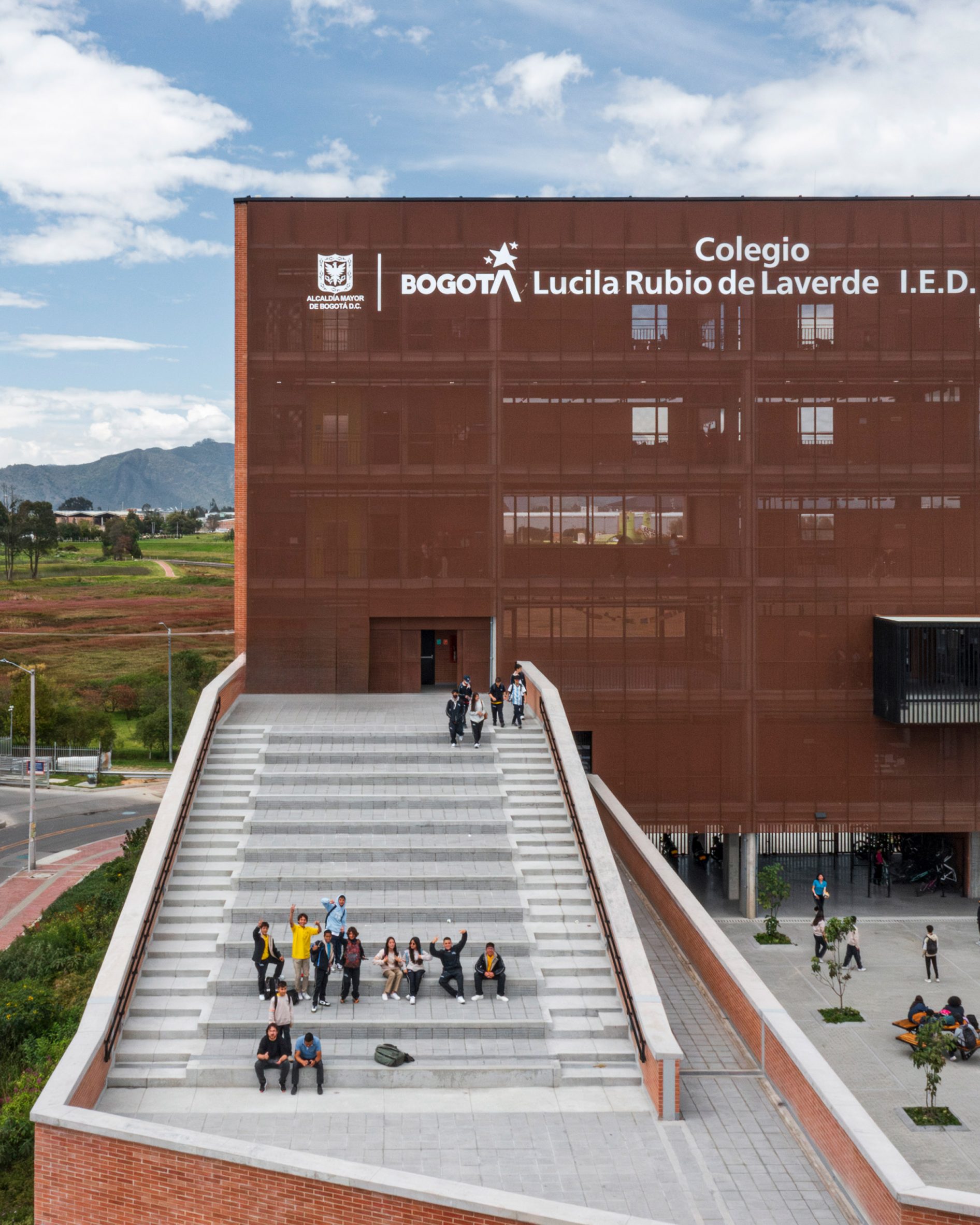 Facade of Lucila Rubio de Laverde school by Nómena Arquitectura