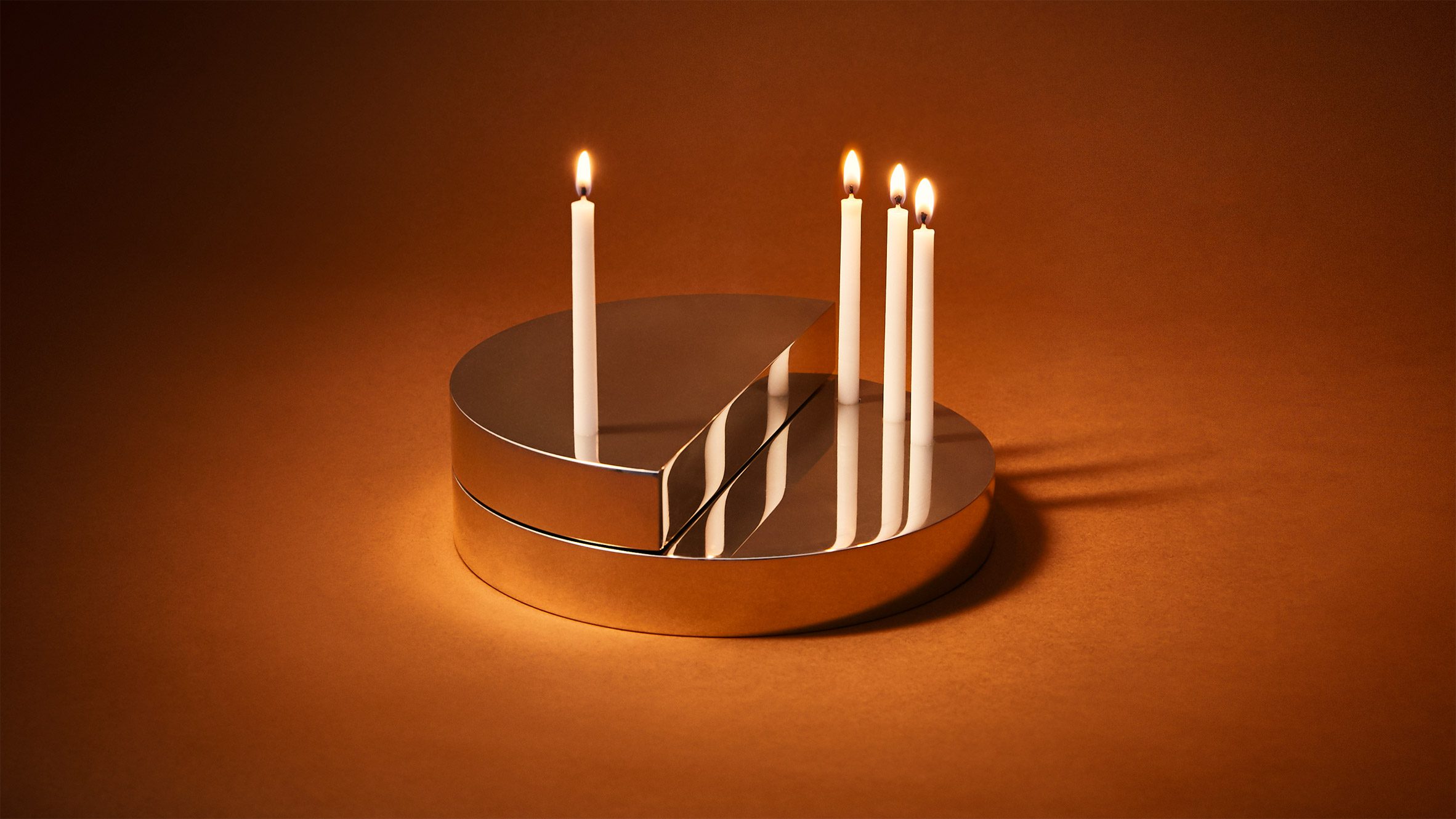 https://static.dezeen.com/uploads/2024/11/promotion-gift-guide_dezeen_2364_col_8.jpg