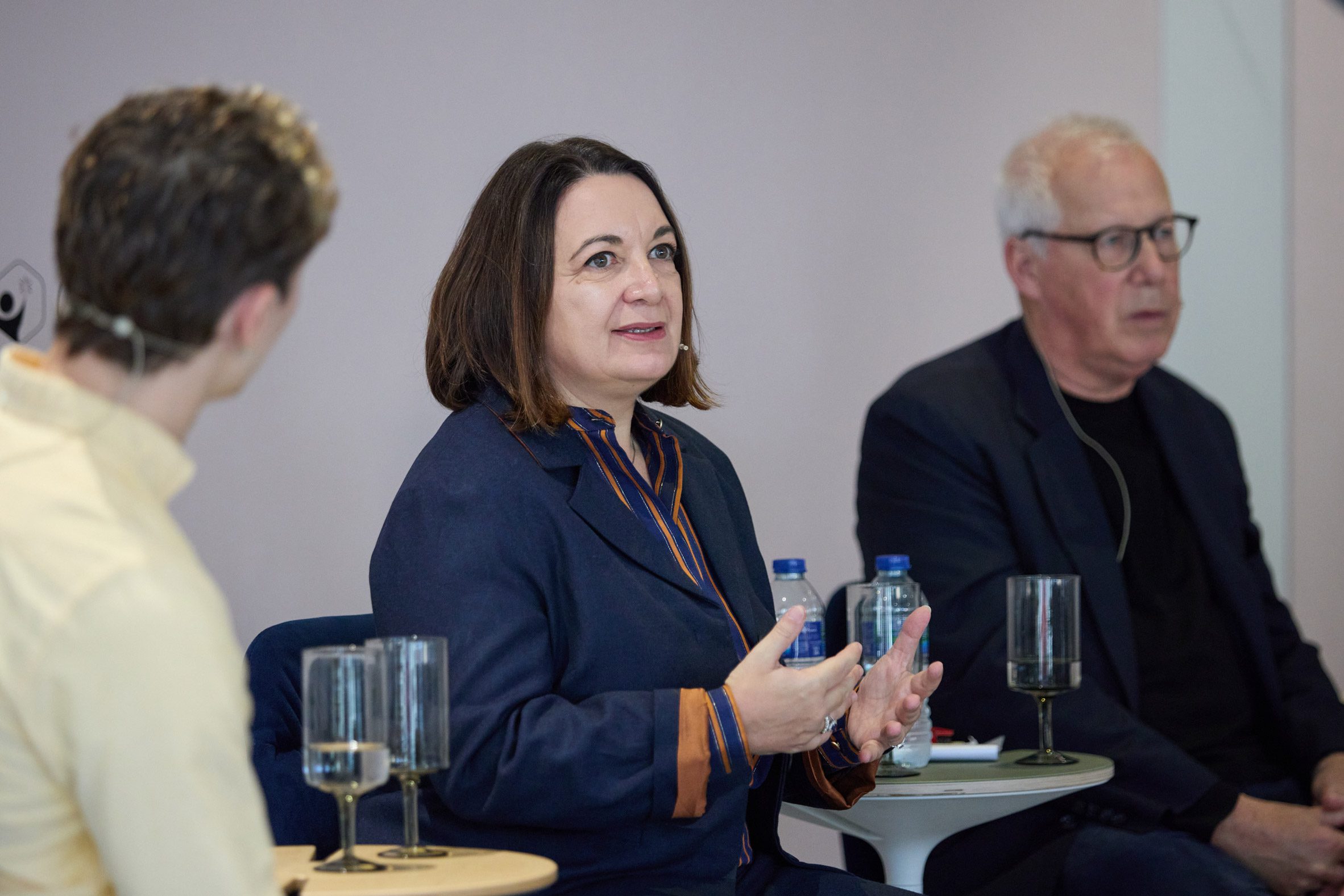 Photo of Simona Bencini speaking on a panel