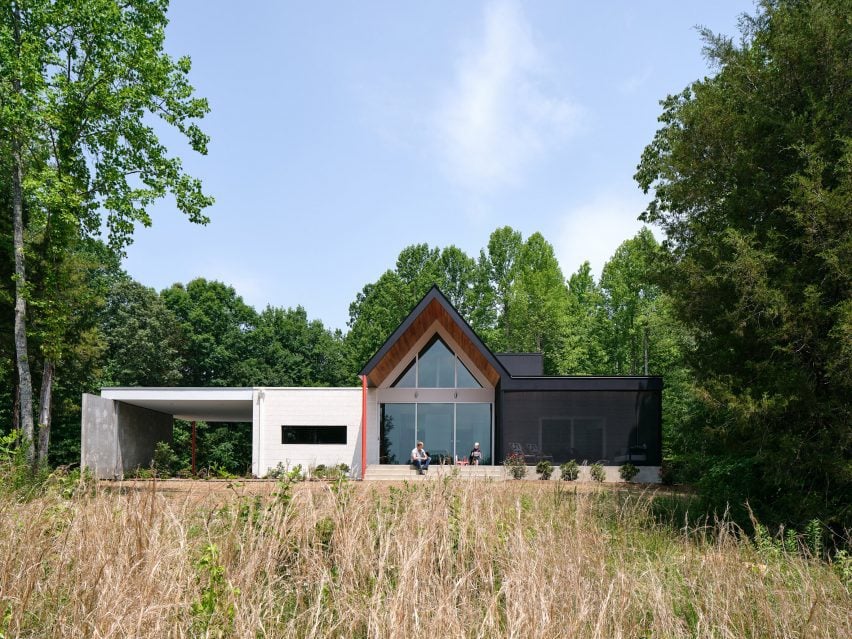 Other exterior of Dogtrot House by Studio Becker Xu