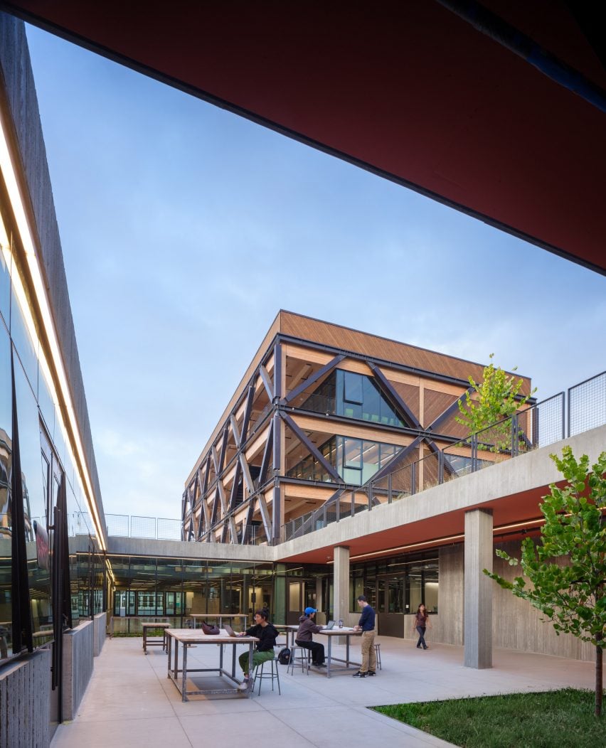 California College of the Arts by Studio Gang