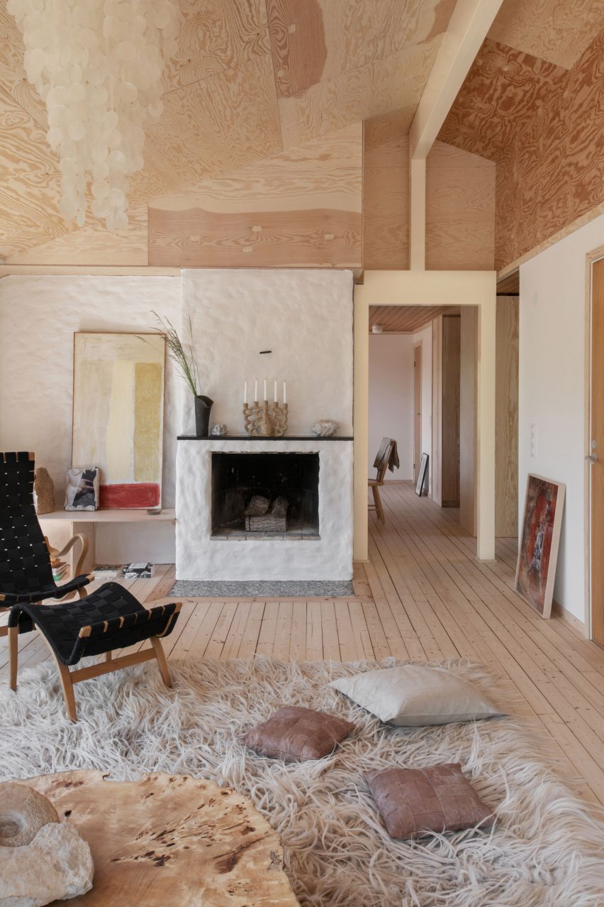 Interior of Swedish summer house by AT-HH