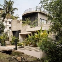 Tropibox house in Kerala