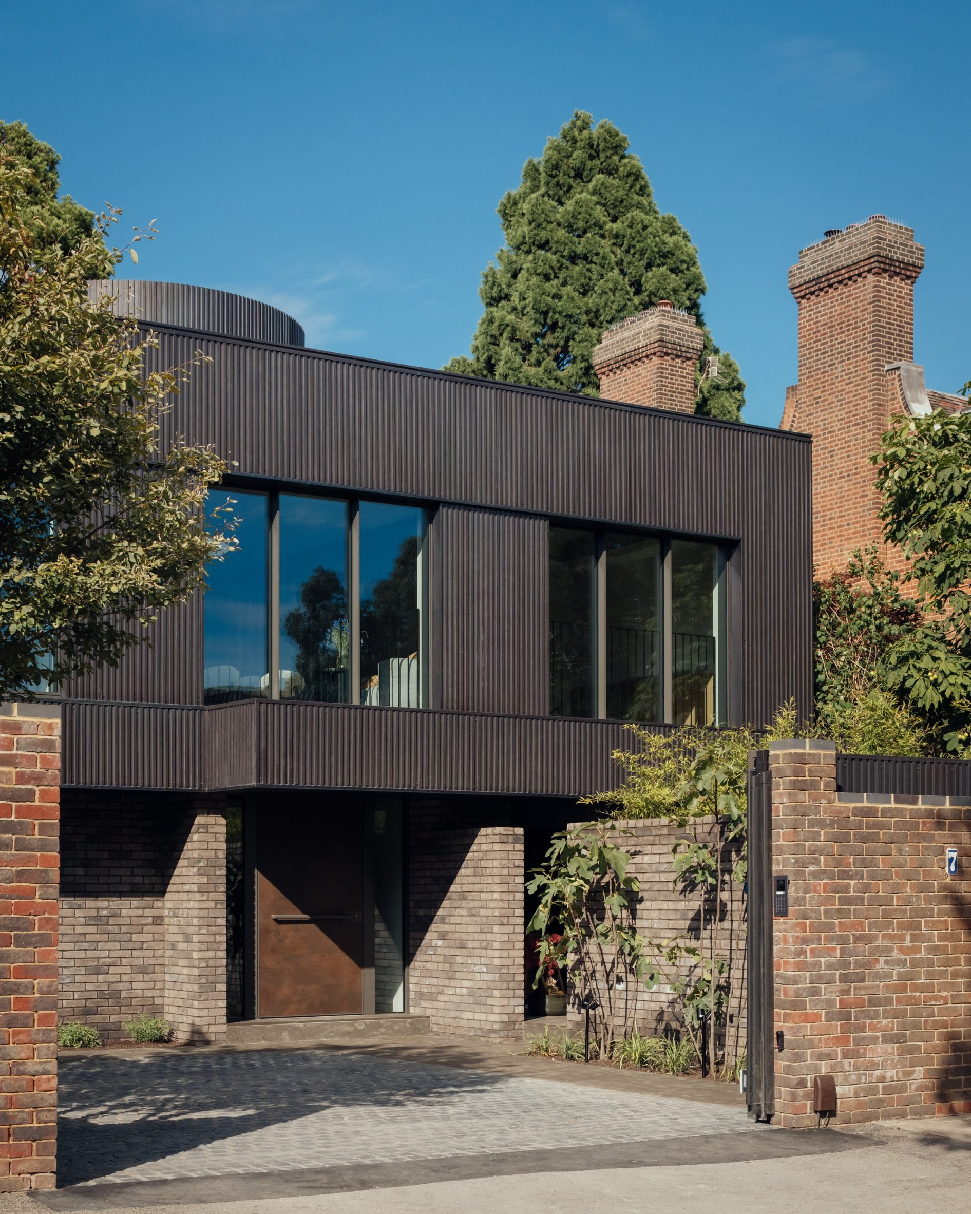 Exterior of Wimbledon home by Jason Good Architecture