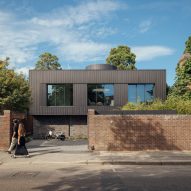 Jason Good Architecture tops London home with patinated copper "top hat"