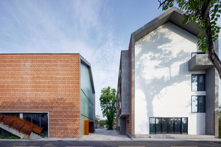 Brewery renovation by Lichao Architecture Design Studio