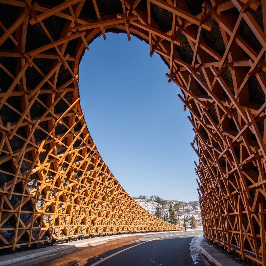 Woven Passage to Cloudy Peaks line studio dezeen awards china 2024 sq