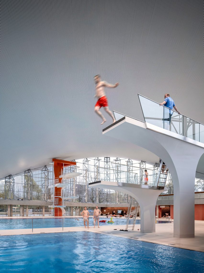 Diving pool in Hamburg 