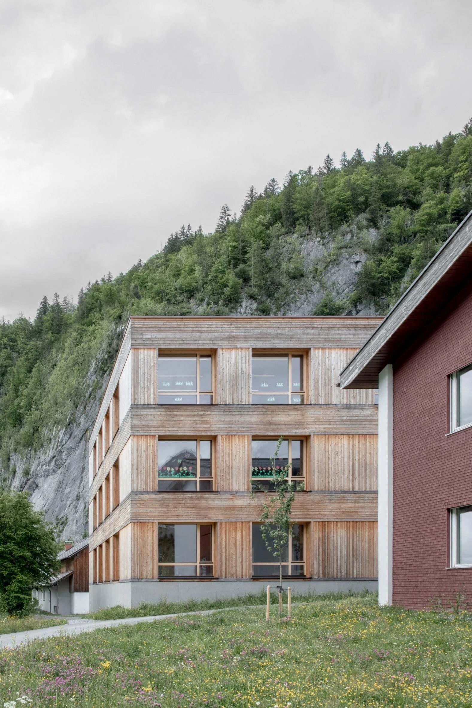 Wooden primary school Austria