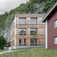 Bernardo Bader Architekten creates cuboidal primary school in rural Austria