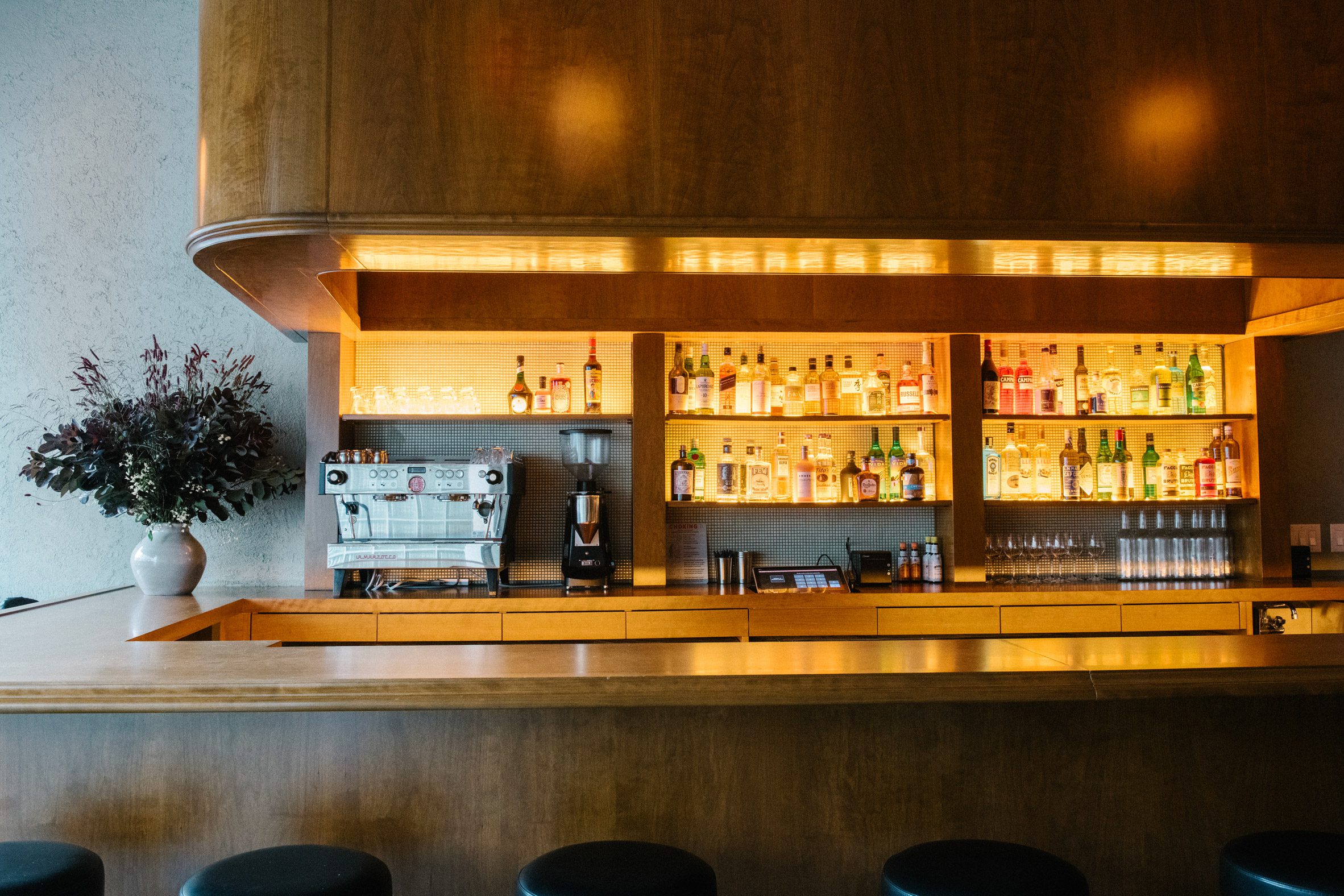 Wood bar featuring art deco details