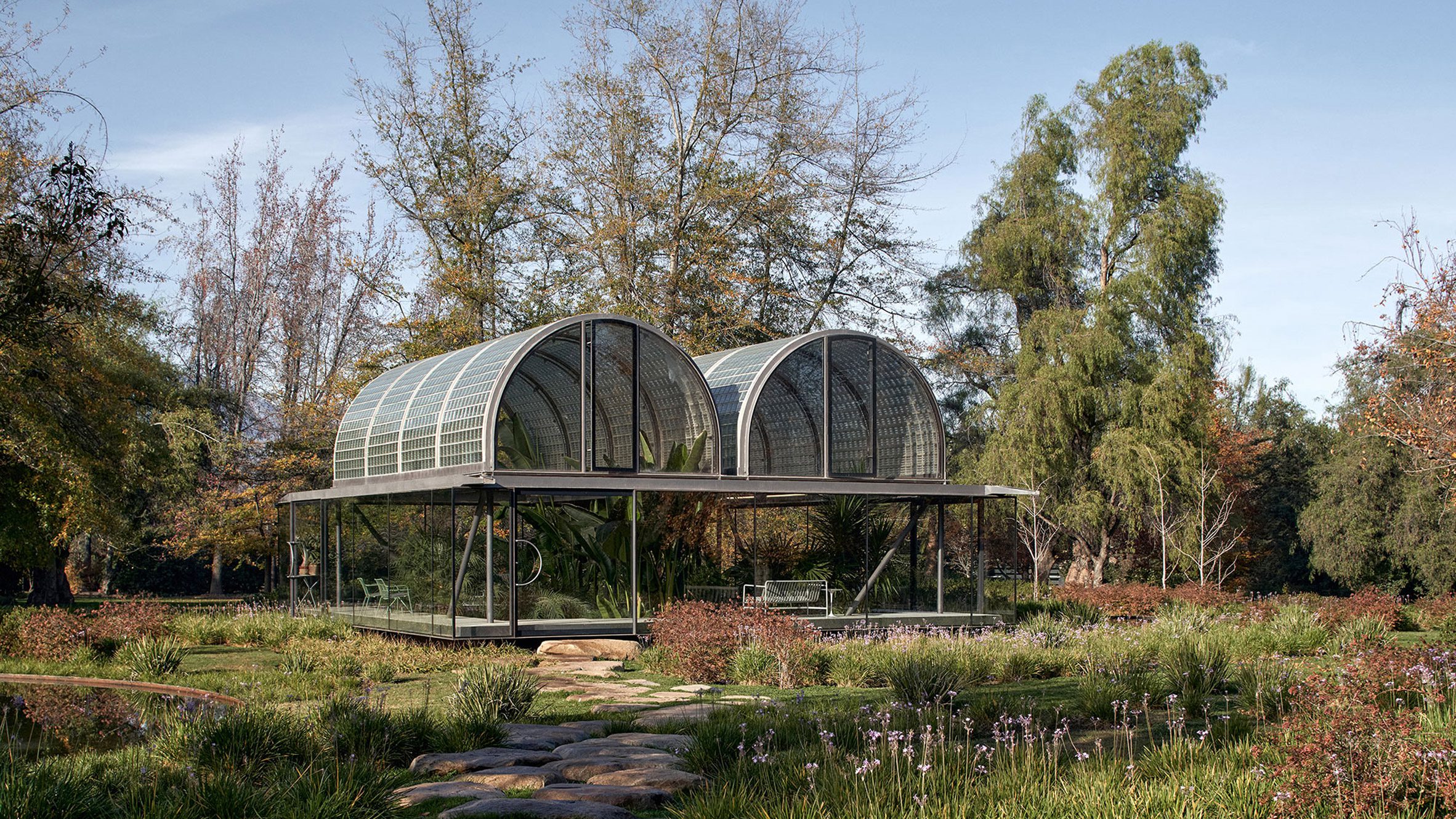 https://static.dezeen.com/uploads/2024/12/max-nunez-greenhouse-chile_dezeen_2364_hero.jpg