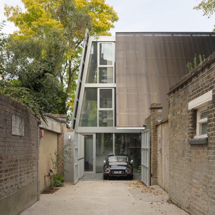 Reciprocal House by Gianni Botsford Architects