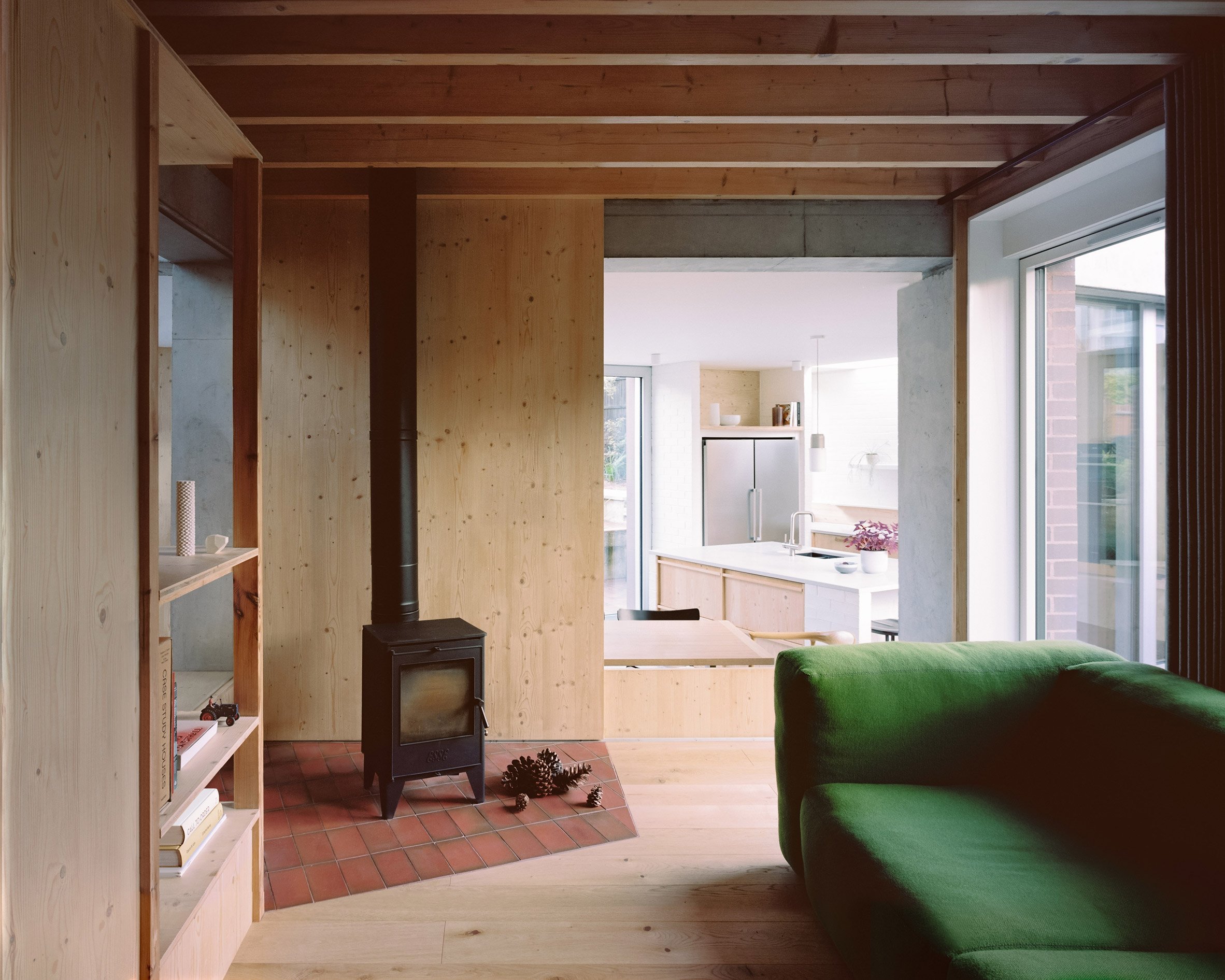 Interior of six columns house by 31/44 architects