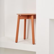 SSD stool by Tiptoe