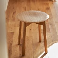 SSD stool by Tiptoe