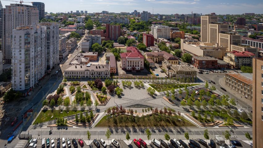 Uspenska Square by Dmytro Volyk and Ksenia Donetska