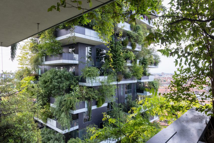 bosco verticale stefano boeri 21st century architecture dezeen 2364 col 14