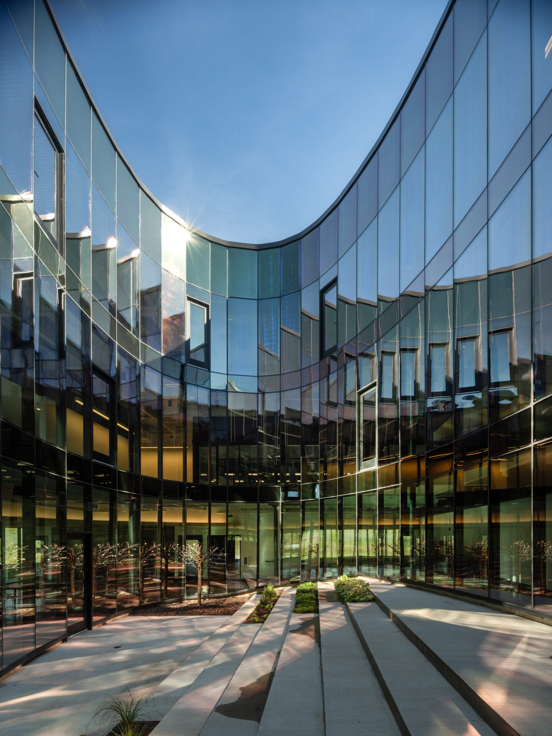 Oblong glazed courtyard