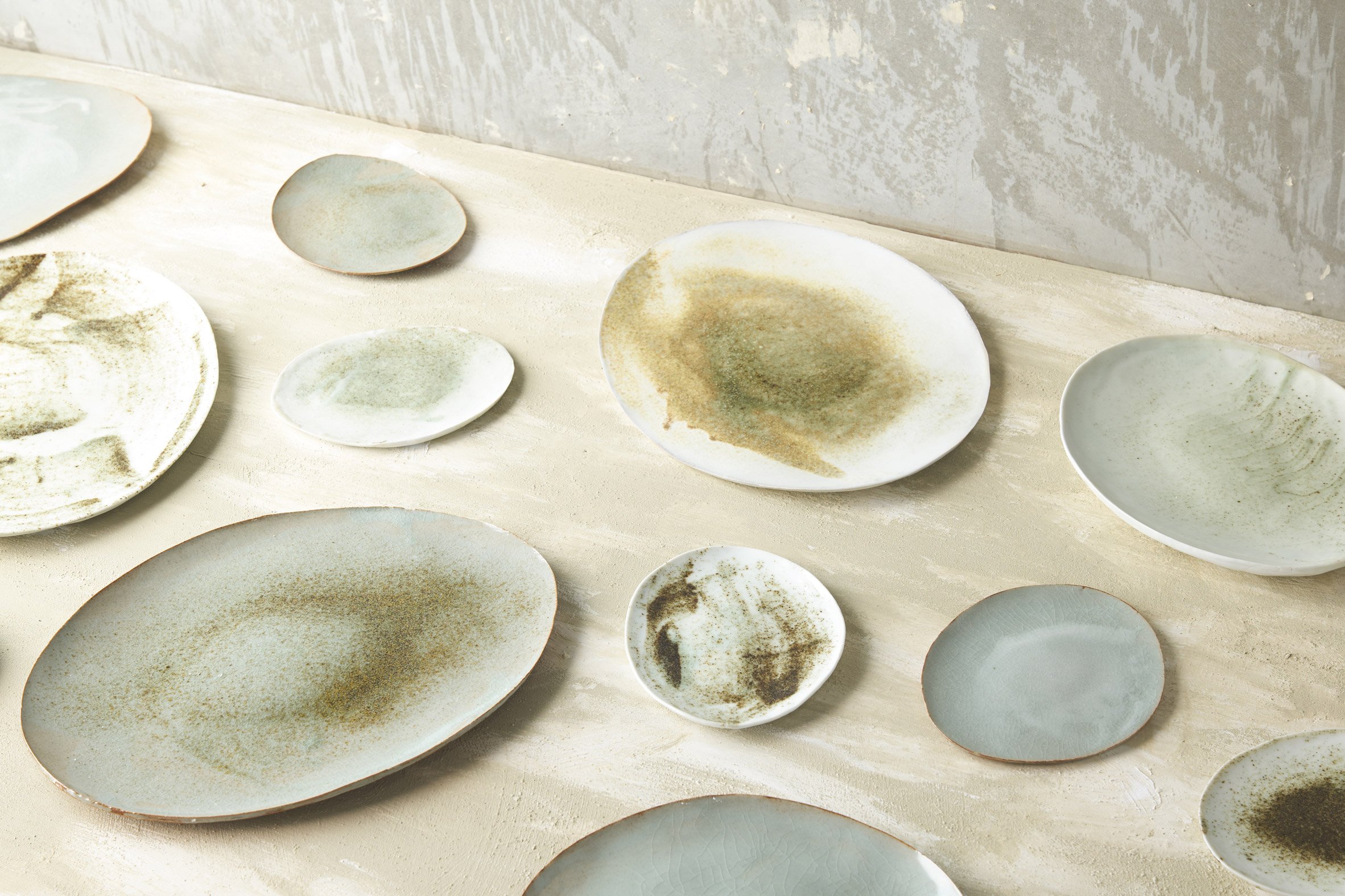 Rebuilding Ocean Hue ceramics by Sae Honda