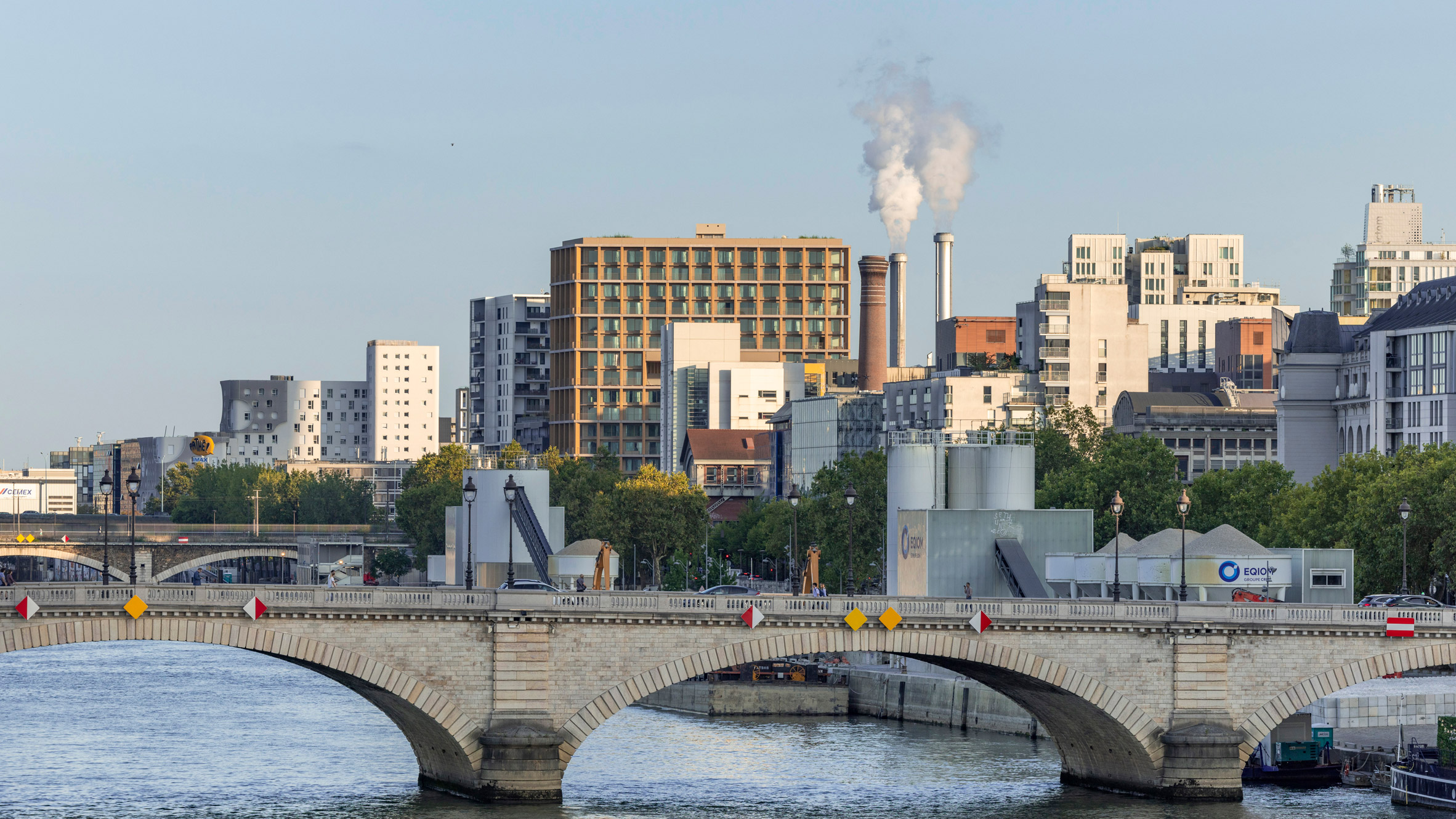 https://static.dezeen.com/uploads/2025/01/lan-wood-up-tower-paris-hero_dezeen_2364_col_0.jpg