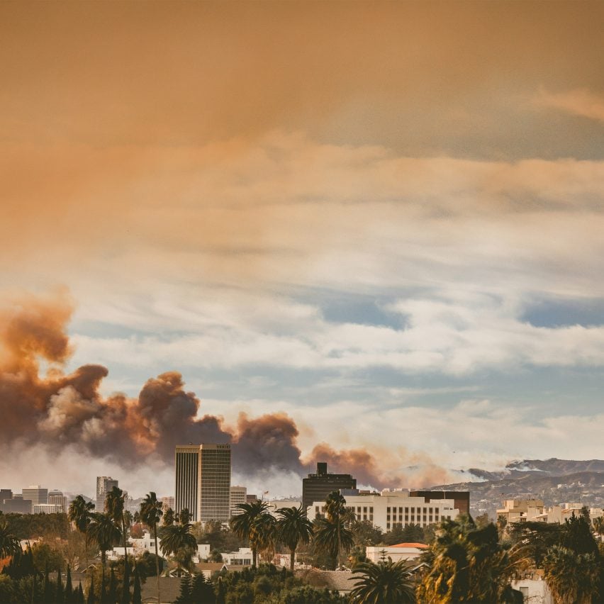 A view of the wildfire in Los Angeles taken from Koreatown