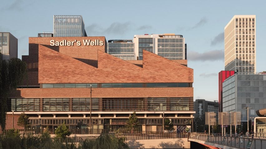 Sadler's Wells East by O’Donnell + Tuomey