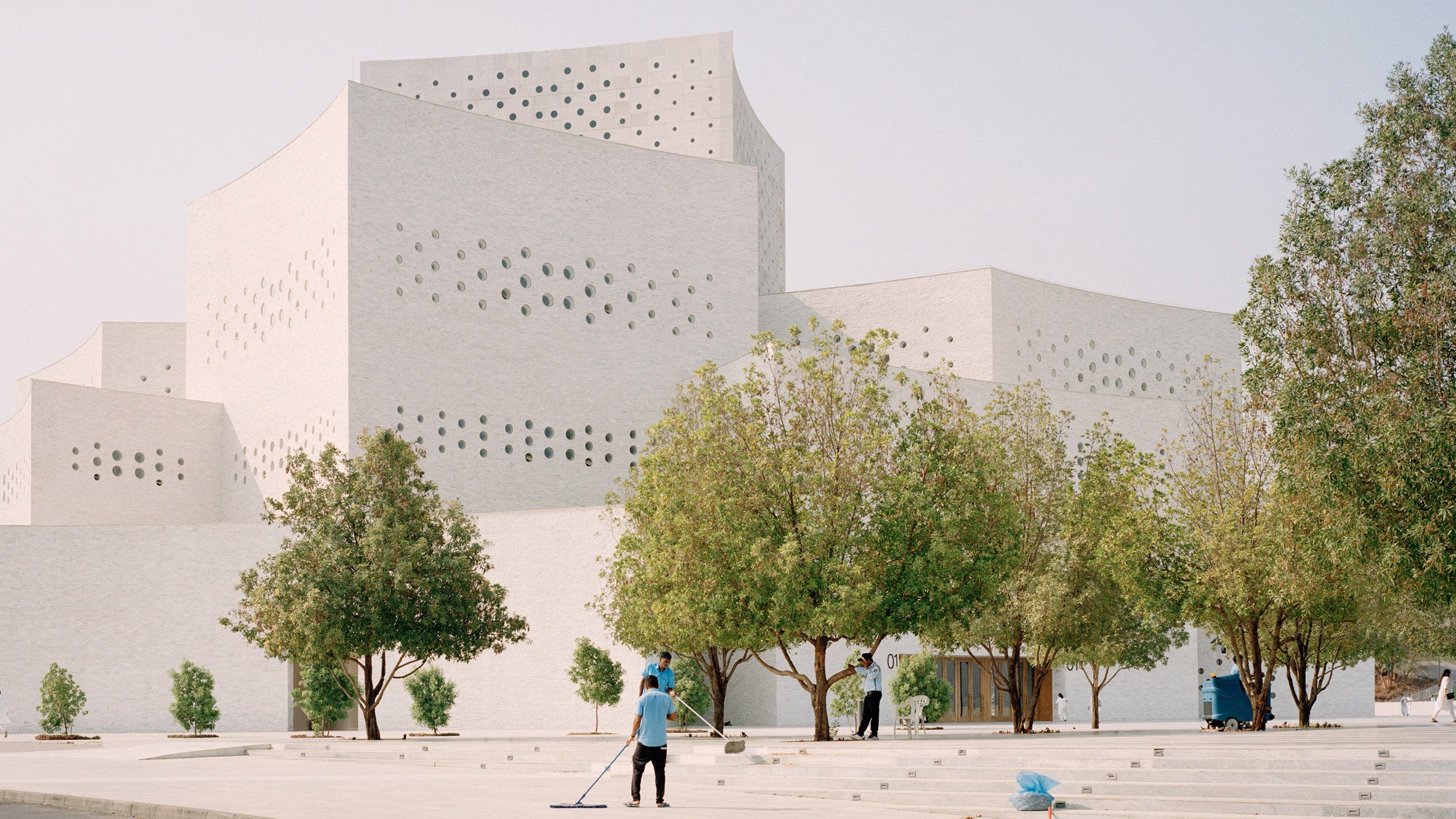 https://static.dezeen.com/uploads/2025/01/raj-sabhagruh-discourse-hall-serie-architects-architecture-cultural-worship-dharampur-india-_dezeen_2364_hero.jpg