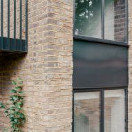 BR House by Studio Hallett Ike