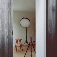 BR House by Studio Hallett Ike