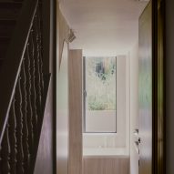 BR House by Studio Hallett Ike