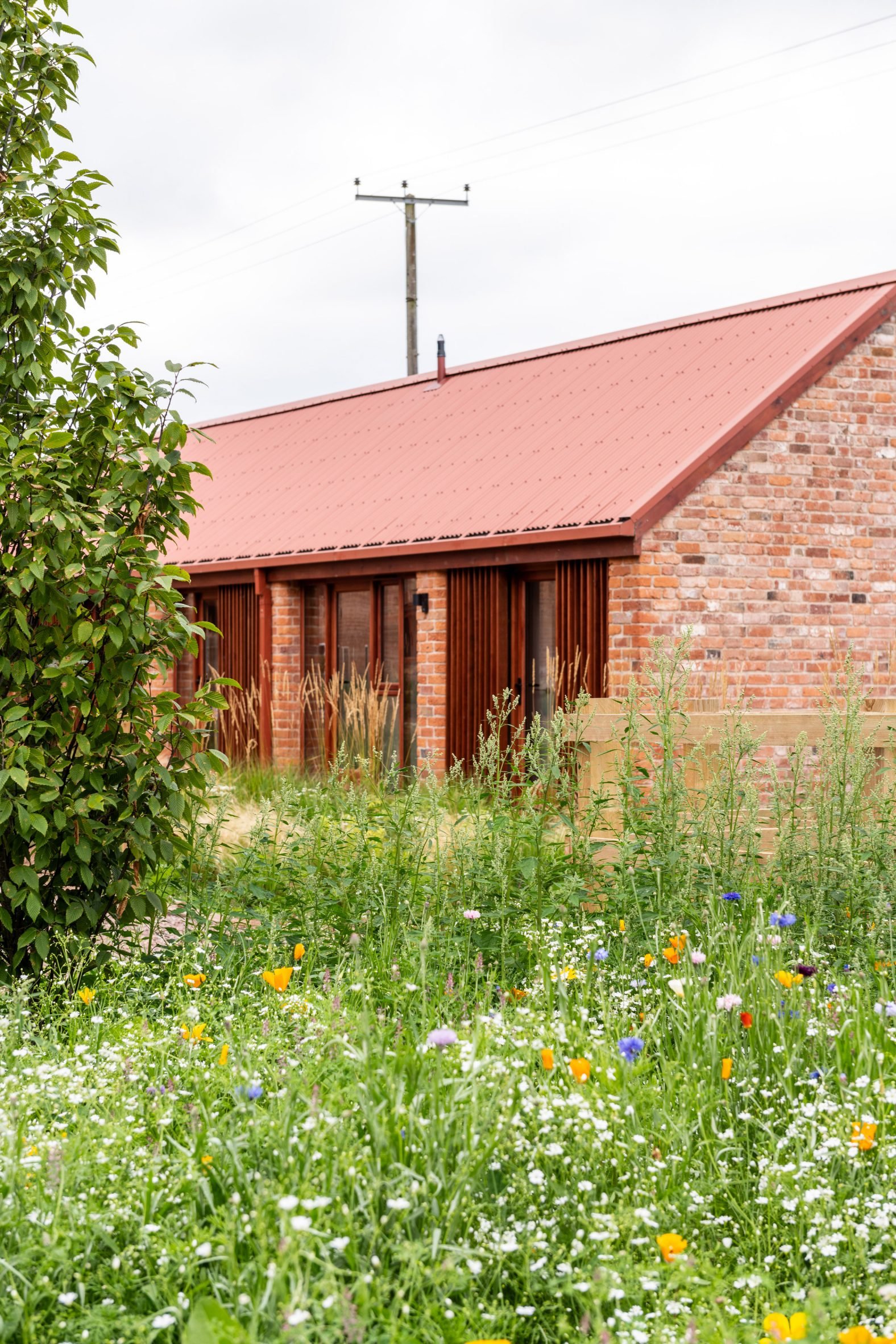 The Parks barn conversion by Stolon Studio