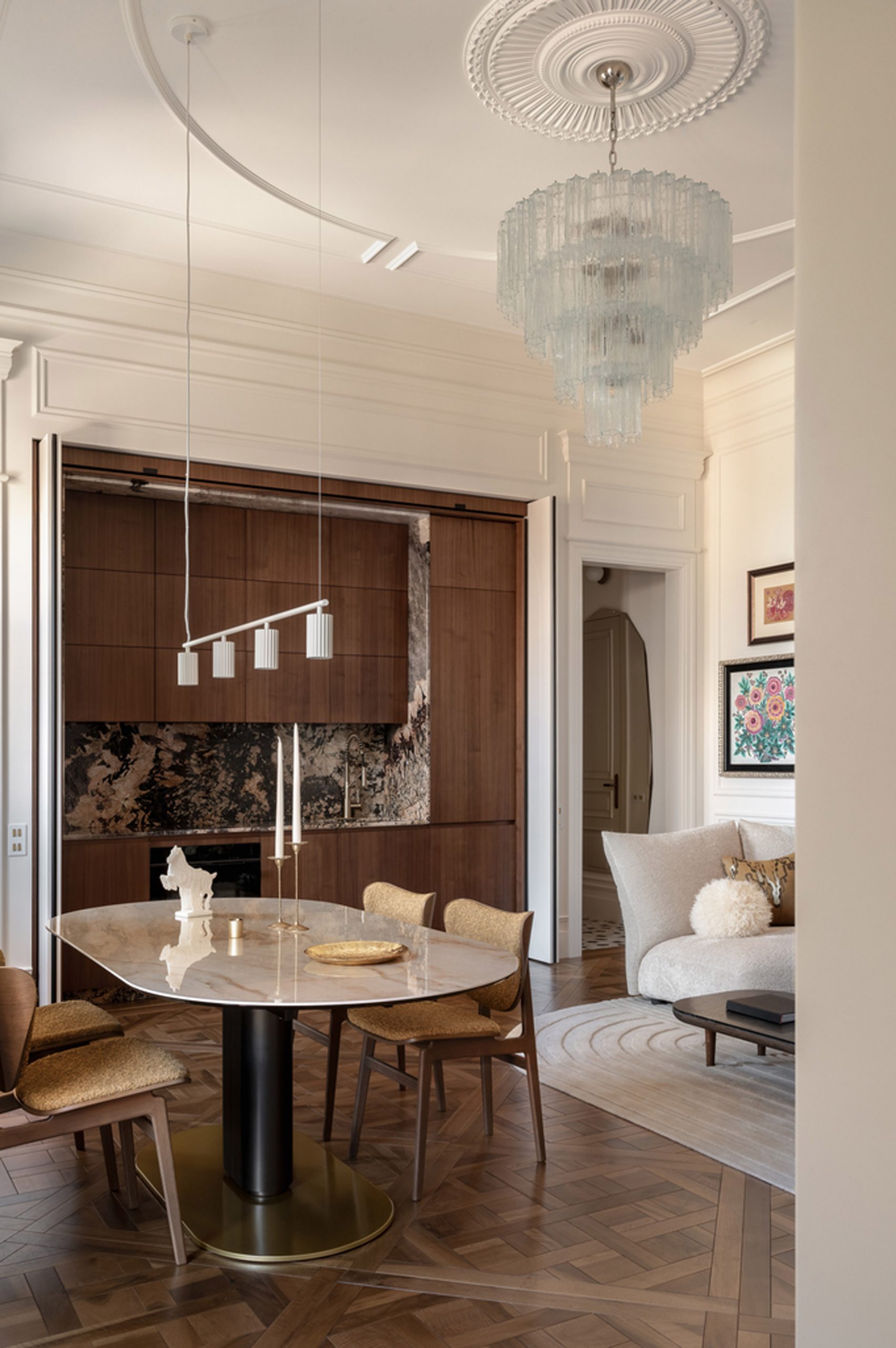 Yana Molodykh combines heritage and eclecticism in Kyiv apartment