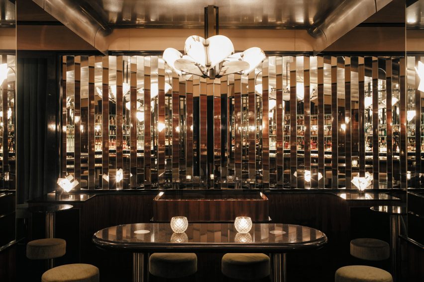 Seating area in Clubroom bar