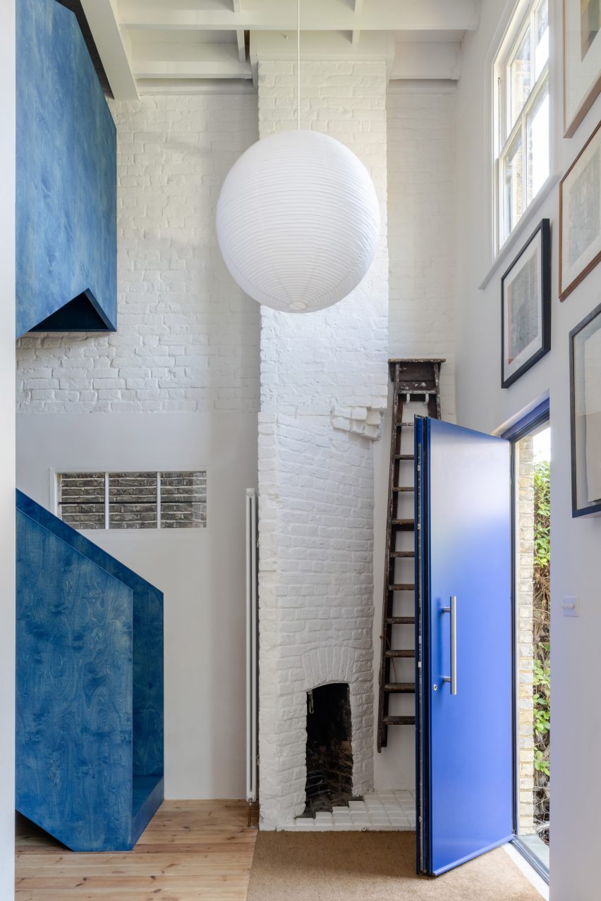 Entrance of London home renovated by Foils