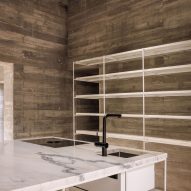 Frame House in Portugal by Pedro Domingos Arquitectos