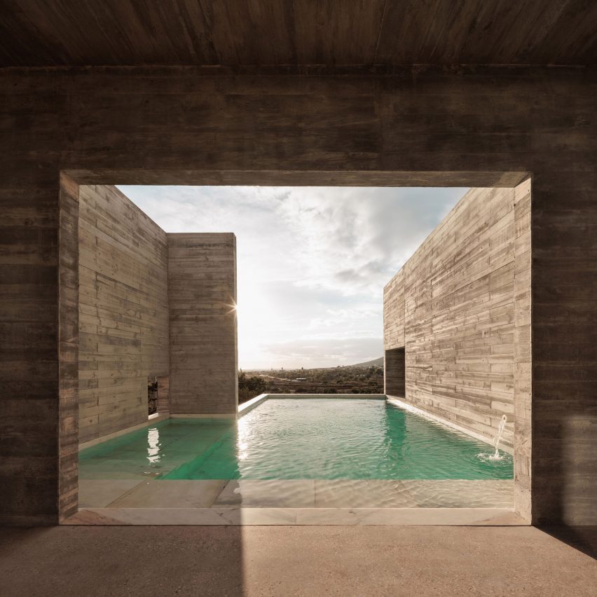 Swimming pool at Frame House in Portugal by Pedro Domingos Arquitectos