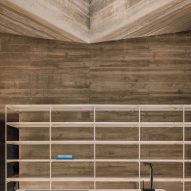 Frame House in Portugal by Pedro Domingos Arquitectos