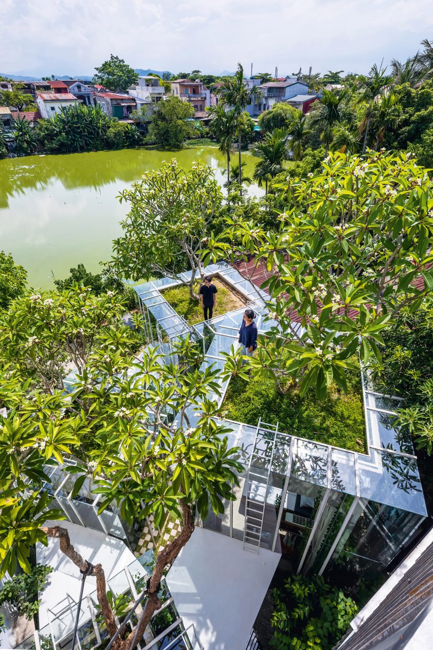 Labri, by Nguyen Khai, Vietnam
