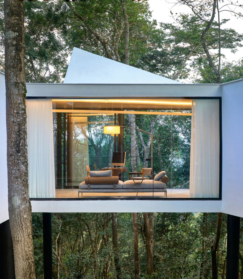Acucena house